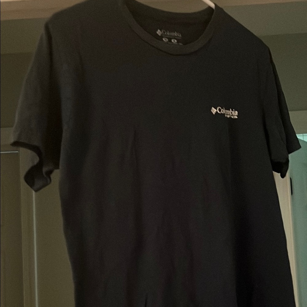 Columbia Black Short Sleeve Tee Classic Crew Neck